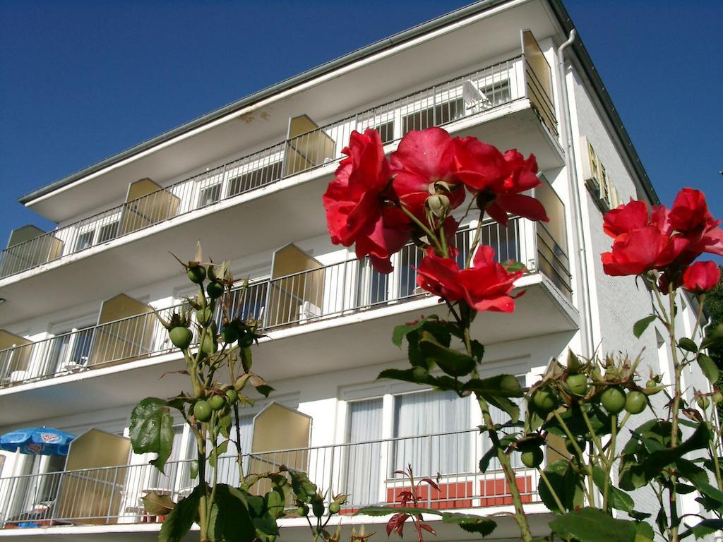 Hotel Zur Schoenen Aussicht Groemitz Exterior photo